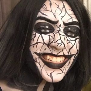 Meet your Posher, Paulina